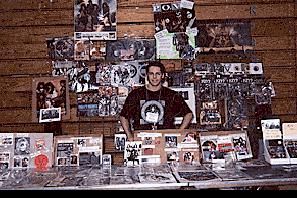 Jon Rubin from KISS ROCKS, working at the EXPO 99